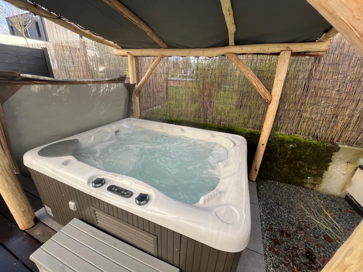 Sejour Detente - Appart'Hotel N 1 Avec Jaccuzi, Piscine Et Petit-Dejeuner Chouzelot Buitenkant foto